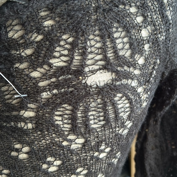 City Unltd Black Knit Sweater - XS NWT - Picture 6 of 6